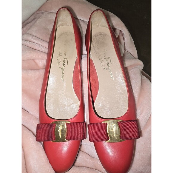 Vtg Salvatore Ferragamo Ladies Red Calf Leather Bow Pump Shoe  Women 7  2A - Picture 1 of 12